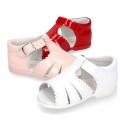 PATENT leather Little kids Sandal shoes with sccallop.