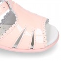 PATENT leather Little kids Sandal shoes with sccallop.