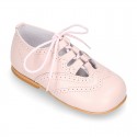 Classic little english style kids shoes in SOFT NAPPA leather.