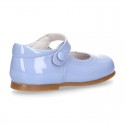 Patent leather little Mary Janes with button fastening in PASTEL colors.