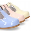 Patent leather little T-Strap shoes with buckle fastening in PASTEL colors.