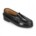 SCHOOL kids Moccasin shoes with detail mask in Antik leather.