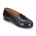 Classic school GIRL Moccasin shoes in Antik leather.