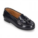 Classic school GIRL Moccasin shoes with tassels in Antik leather.