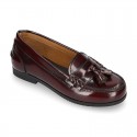 Classic school GIRL Moccasin shoes with tassels in Antik leather.