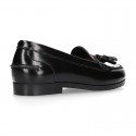 Classic school GIRL Moccasin shoes with tassels in Antik leather.