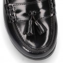 Classic school GIRL Moccasin shoes with tassels in Antik leather.