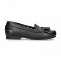 Classic school GIRL Moccasin shoes with tassels and fringed design in Nappa leather.