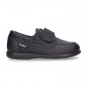 School washable leather boat style shoes laceless.