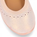 SHINY Suede leather ballet flat shoes with elastic band and perforated design.