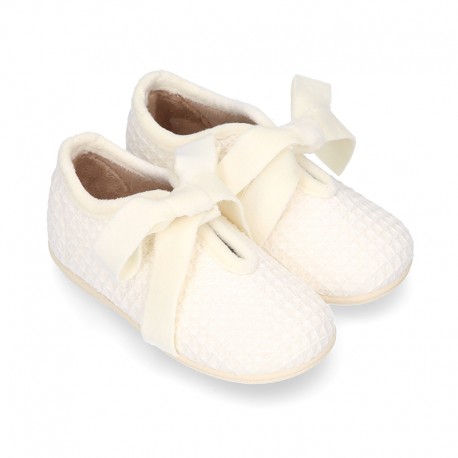 SQUARE design fall-winter canvas home shoes little ANGEL style with Velvet laces.