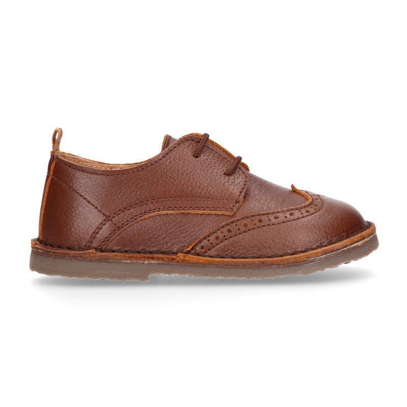 Comida sana Innecesario templar Nappa leather kids Laces up shoes with perforated design.