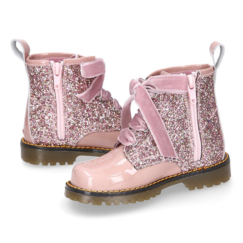 Botita ROCKERA niña lazos terciopelo con GLITTER. D257 | OkaaSpain