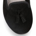 Ballet flat shoes with TASSELS in suede leather.