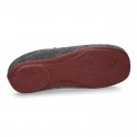 Wool effect Home shoes with clog design and color stitchings for large sizes.