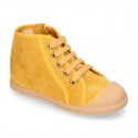 CORDUROY canvas kids boot shoes tennis style with shoelaces closure and toe cap.