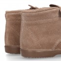 LEAF design Booties with shoelaces closure in suede leather for kids.