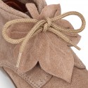 LEAF design Booties with shoelaces closure in suede leather for kids.