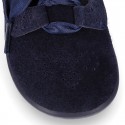 ENGLISH style design Booties with lace shoelaces in suede leather for kids.