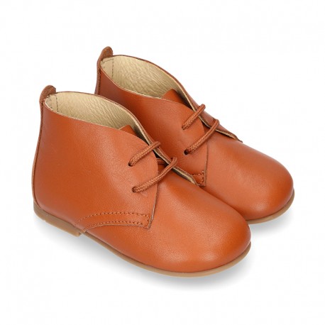 Cowhide color Nappa leather ankle boot shoes with thinner shape for little kids.