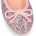 Classic GLITTER girl ballet flats with elastic contour and ribbon.