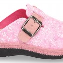 Wool effect OKAA CLOG Home shoes with snowflakes design.