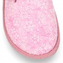 Wool effect OKAA CLOG Home shoes with snowflakes design.