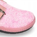 Wool effect OKAA CLOG Home shoes with snowflakes design.