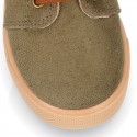 Autumn winter canvas OKAA kids tennis shoes to dress with shoelaces closure in seasonal colors.