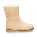 COUNTRYSIDE Suede leather ankle boots with zipper closure.