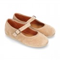 Velvet stylized Girl Mary Jane shoes with buckle fastening.