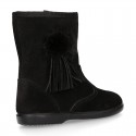 Classic kids suede leather boots with FAKE HAIR POMPONS design.