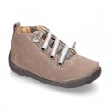 Suede leather Kids SPORT ankle boots with elastic laces and toe cap.