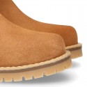 COUNTRYSIDE Suede leather ankle boots in Tan color.