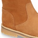 COUNTRYSIDE Suede leather ankle boots in Tan color.