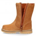 COUNTRYSIDE Suede leather ankle boots in Tan color.