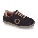 SPORT OKAA suede leather kids Tennis shoes with shoelaces closure.