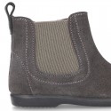 Suede leather little ankle boot shoes with elastic band a zipper closure design.