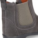 Suede leather little ankle boot shoes with elastic band a zipper closure design.