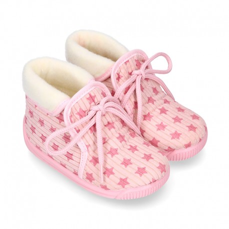 STARS print wool knit bootie home shoes with shoelaces closure.