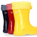 Nautical style rain boots for little kids.