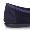 Girl Mary Jane shoes in suede leather with hook and loop strap and BUTTON fastening.