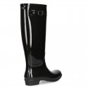 Knee high rain boots in plain colors with glossy finish, in large sizes.