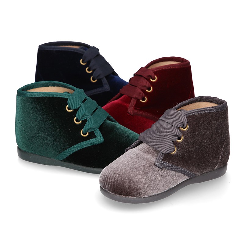 Little bootie in velvet canvas for little kids. TK035 | OkaaSpain