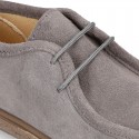 Zapato niño tipo WALLABEE con cordones en piel serraje.