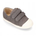 Kids suede leather Tennis type shoes laceless and with toe cap in GREY color.