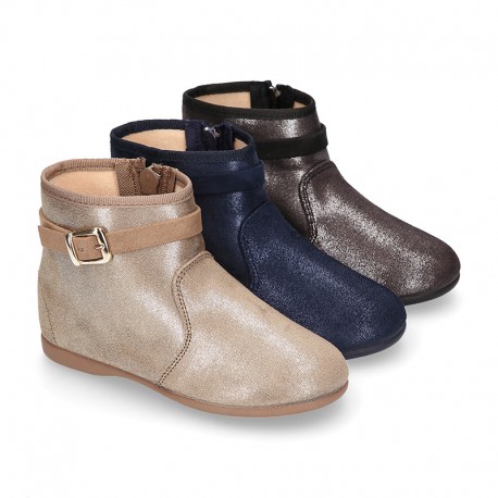 Ankle boot shoes with BUCKLE design in SHINY Serratex autumn-winter canvas.