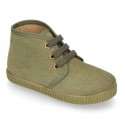 Kids canvas Casual Bootie shoes with laces.