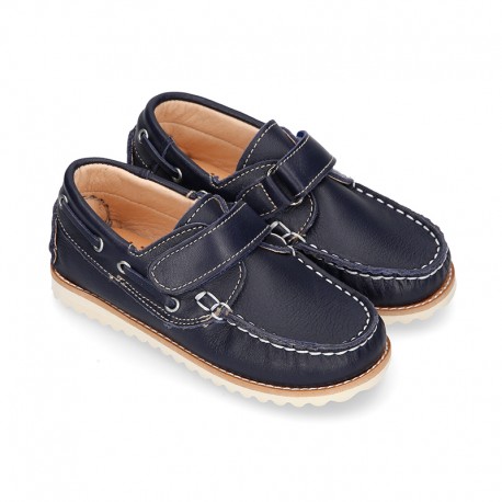 Classic kids leather Boat shoes laces less and spring summer soles.