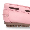 Nobuck leather Kids Moccasin shoes with contraste bows.